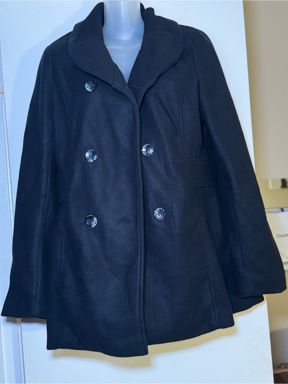 Hollyland Black Double-Breasted Pea Coat